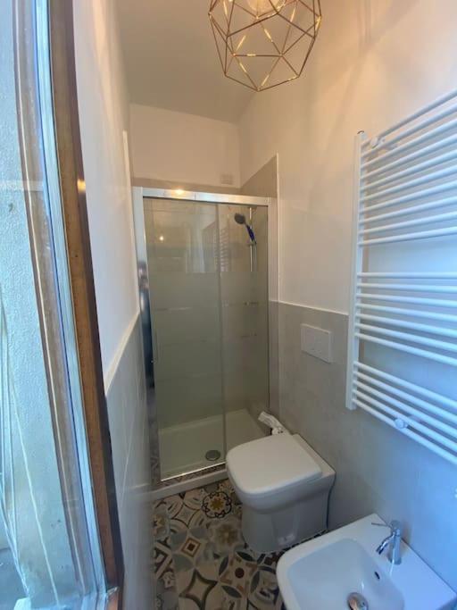 Appartement Le Finestre Sul Borgo 1 à Parme Extérieur photo